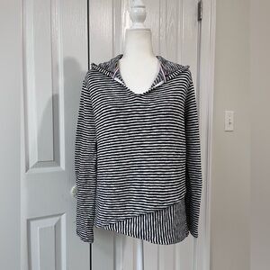 Sundry Navy and White Knit Hoodie Sweater